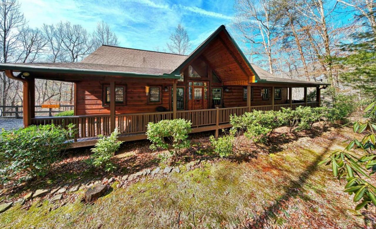 Cozy Creekfront Family Cabin-Pet Friendly -Gamerm-Hot Tub Hiawassee Buitenkant foto