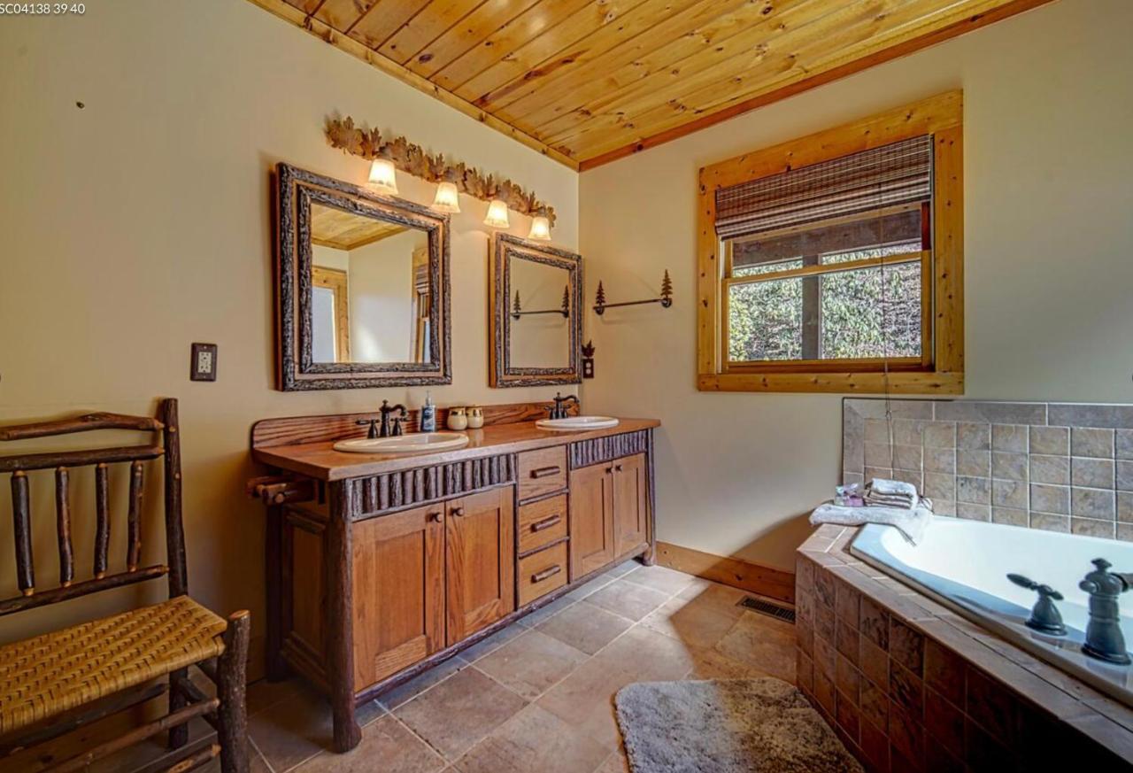 Cozy Creekfront Family Cabin-Pet Friendly -Gamerm-Hot Tub Hiawassee Buitenkant foto