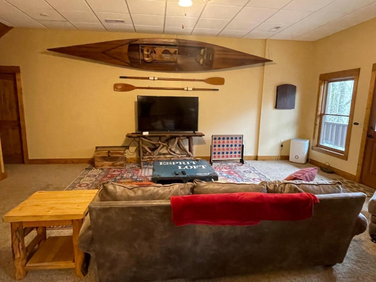 Cozy Creekfront Family Cabin-Pet Friendly -Gamerm-Hot Tub Hiawassee Buitenkant foto